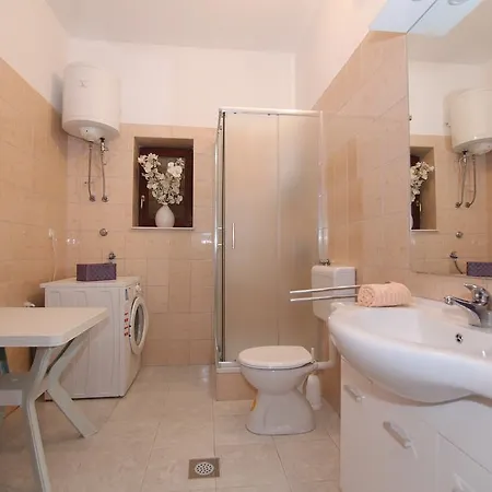 Appartement Kristo *